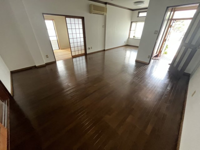【居間・リビング】 | 生駒郡平群町緑ヶ丘2丁目