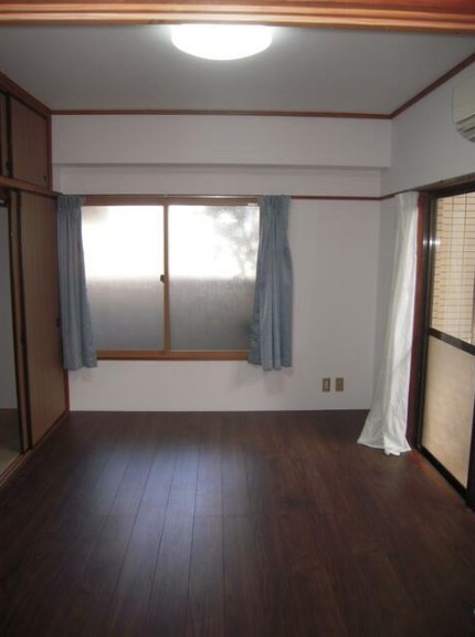 プルミエ荻窪の居間・リビング