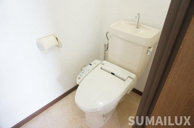 熊本市南区田迎６丁目の賃貸マンションのトイレ