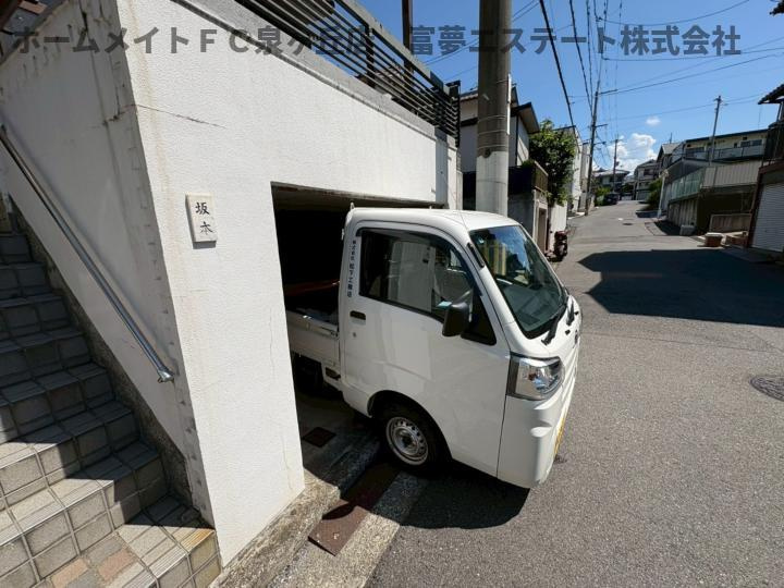 堺市中区深阪2丁戸建の駐車場