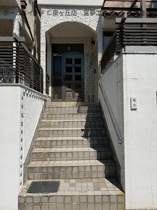 堺市中区深阪2丁戸建のエントランス