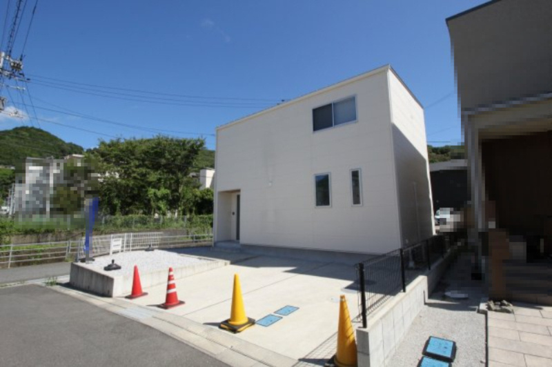 神田　中古戸建　②【未入居物件】　（全2棟）の外観