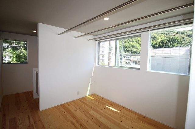 神田　中古戸建　②【未入居物件】　（全2棟）のランドリースペース|2Ｆ　