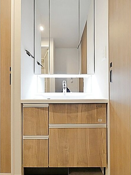 Grand Palace IKAIの洗面所