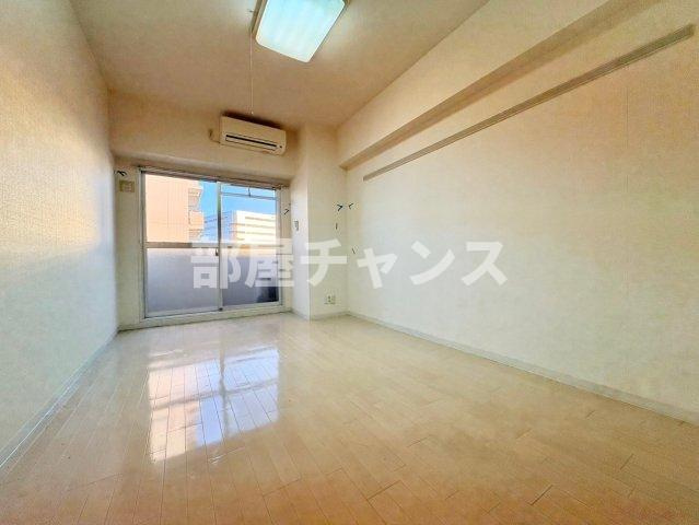 セントラルハイツ明野の居間・リビング