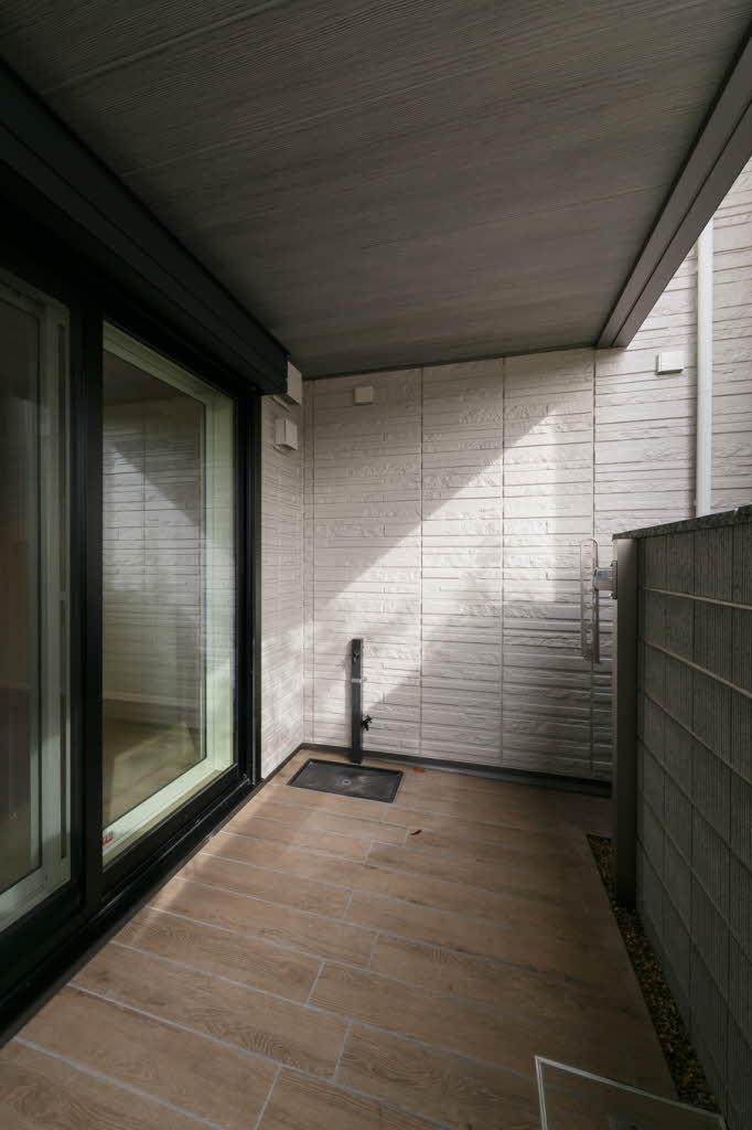 ラ　ウエストのバルコニー