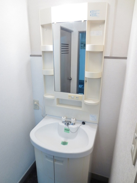 Ｒ－ＳＴＹＬＥ武蔵境の洗面所