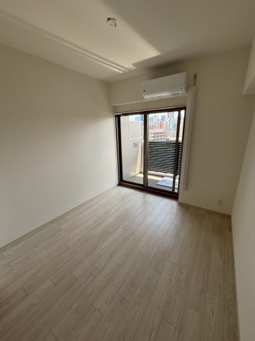 大阪市福島区海老江６丁目の賃貸マンションの居間・リビング