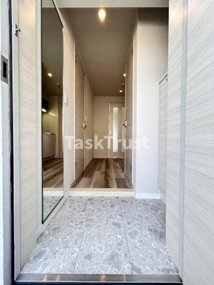 【エントランス】 | インベスト北梅田