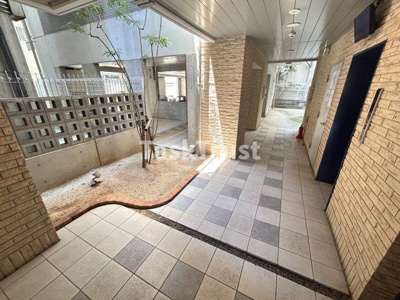 【ロビー】 | インベスト北梅田