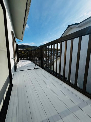 塩屋町字大谷戸建のバルコニー