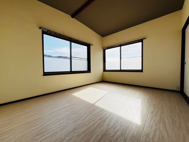 塩屋町字大谷戸建の内装