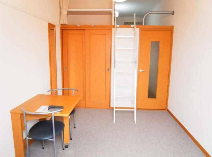 レオパレスＫＩＭＵＲＡの寝室