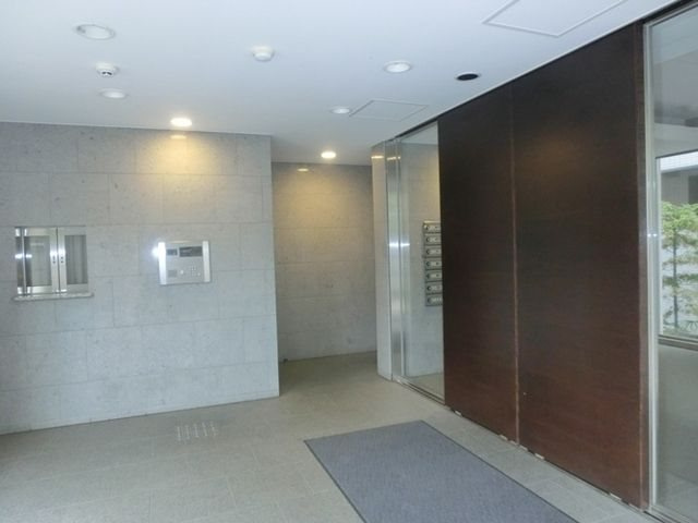 【ロビー】AZ小石川