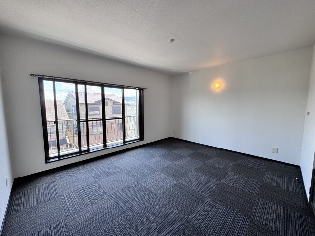 酒井マンションの洋室