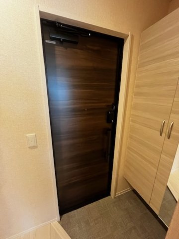 Ｄ－ＲＯＯＭ姉体Ⅲ　Ｂの玄関