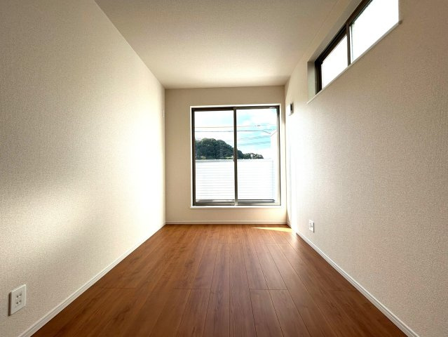 駿河区小黒二丁目　３期　新築戸建　全２棟　２号棟の子供部屋|2025/12/9撮影