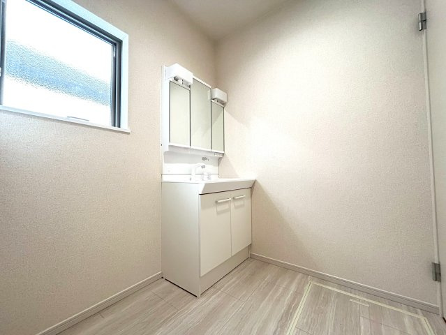 駿河区小黒二丁目　３期　新築戸建　全２棟　２号棟の脱衣所|2025/12/9撮影