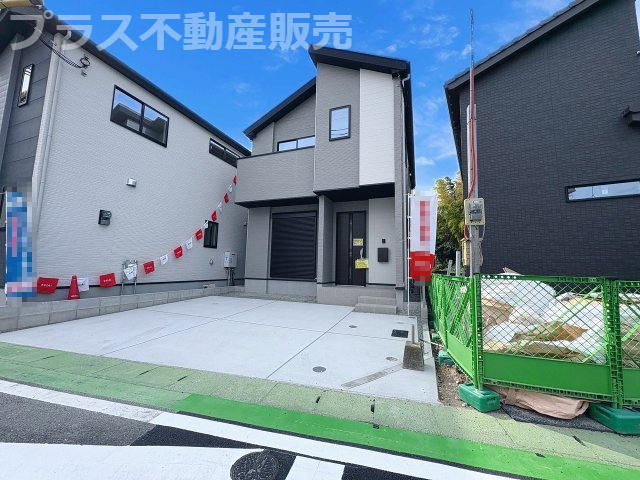 【外観】 | 福岡市城南区長尾4丁目2期　2号棟（全4棟）【仲介手数料無料・0円】 | 現地写真。プラス不動産販売なら、現場の全ての棟をまとめてご見学頂けます。