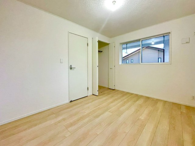 クレイドルガーデン滑川市上小泉　第３