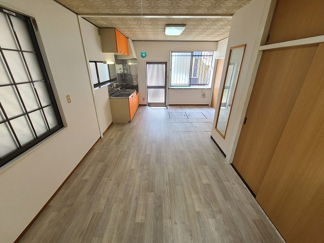 飯原町貸家の内装