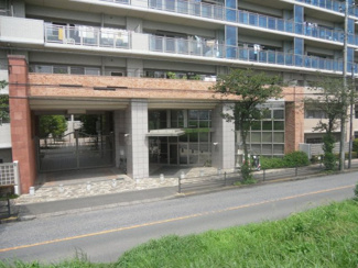 【エントランス】 | ラヴィラ府中多摩川 | エントランス。