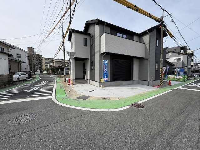 【その他】 | 福岡市城南区長尾4丁目2期　3号棟（全4棟）【仲介手数料無料・0円】 | 現地写真。前面道路です。