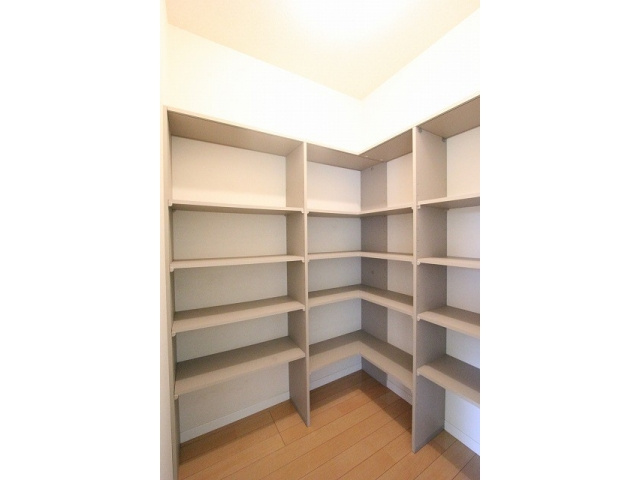 熊本市東区長嶺東７丁目のアパートの収納