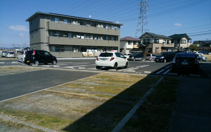 グラス ツイン Ｂの駐車場|駐車場