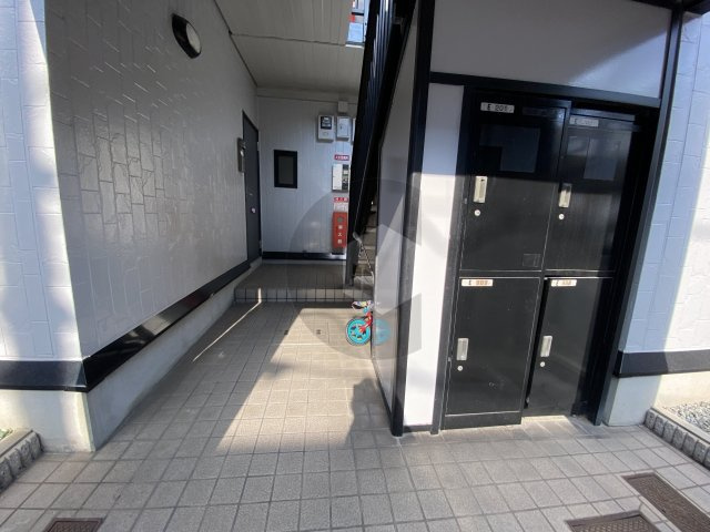 サンビレッジ・なかもりE棟のロビー