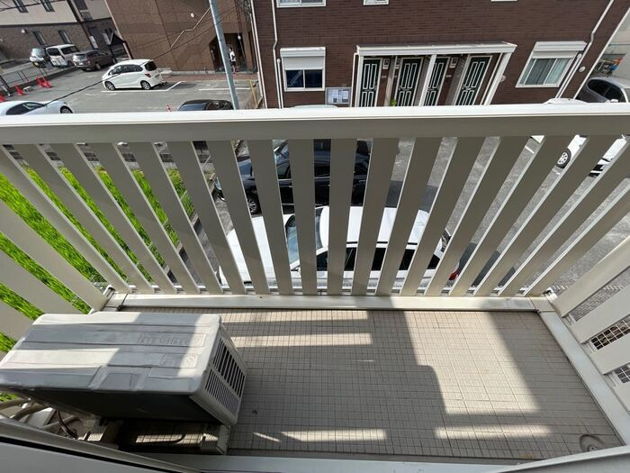 葛城市長尾のアパートのバルコニー