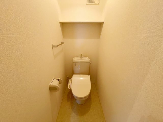 葛城市長尾のアパートのトイレ