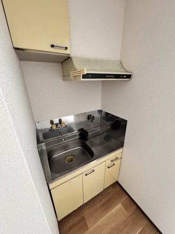 ホワイトハイツのキッチン