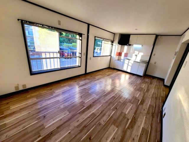【居間・リビング】 | 泉北宮山台団地3号棟