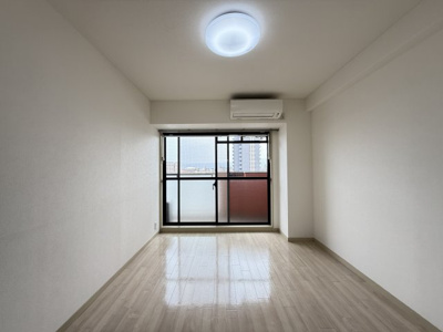 【寝室】 | シャトーレイクルイーズ