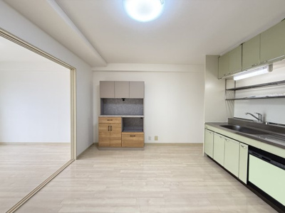 【居間・リビング】 | シャトーレイクルイーズ