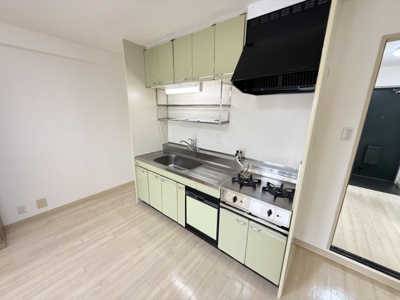 【キッチン】 | シャトーレイクルイーズ