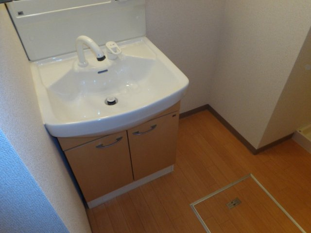 ガーデン池花の洗面所|洗面