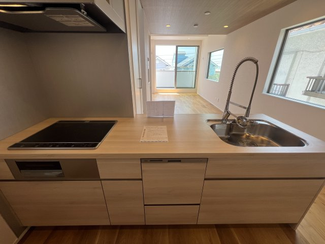 誰しもが羨む住所。それは、「七里ガ浜」。そんな魔法の言葉もアナタのもの【鎌倉市七里ガ浜２丁目】リフォームのキッチン|使いやすいキッチンです