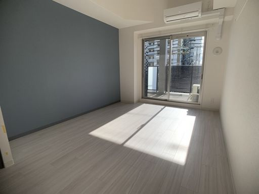 エスライズ神戸三宮山手通2番館の居間・リビング