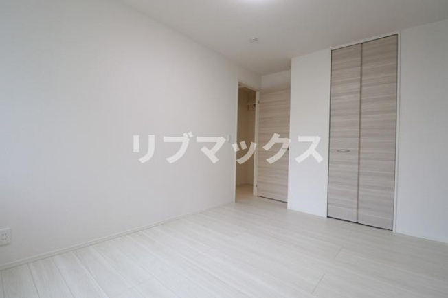 【寝室】D Paina 大倉山