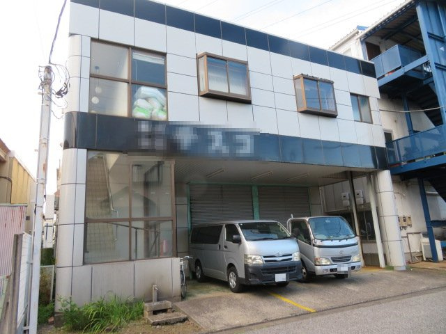 川口市上青木５丁目の倉庫の外観