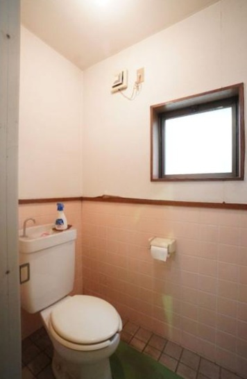 川口市上青木５丁目の倉庫