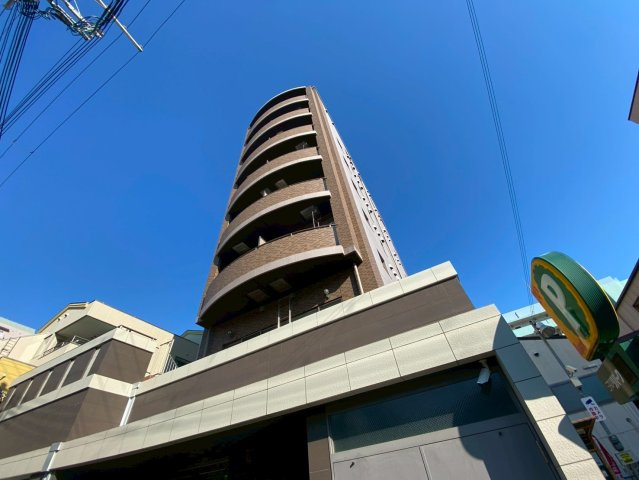 グランドスペラーレ六甲道の外観