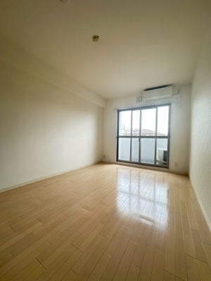 【洋室】 | ソレアード・N