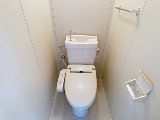 スクールCのトイレ