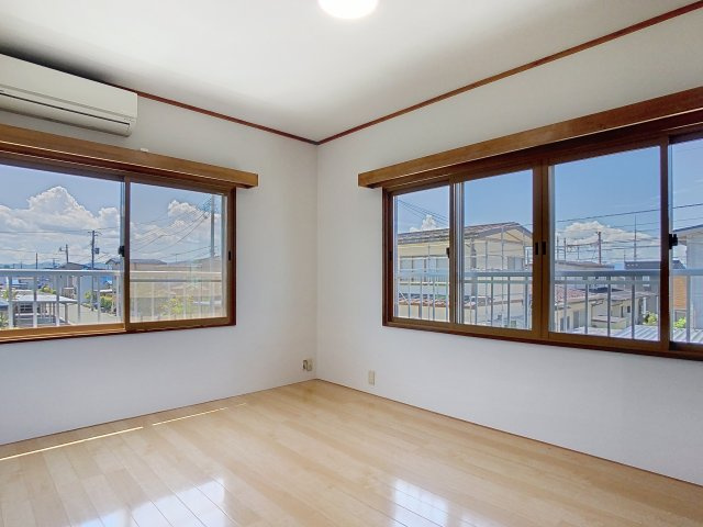 スクールCの洋室