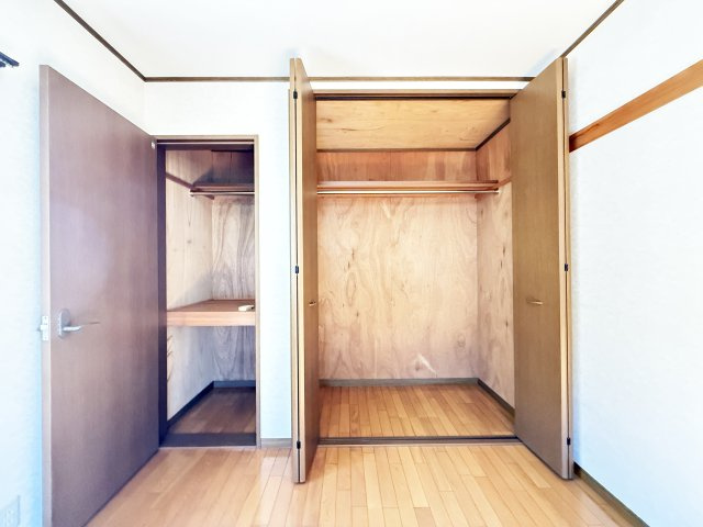 孕西町貸家の収納