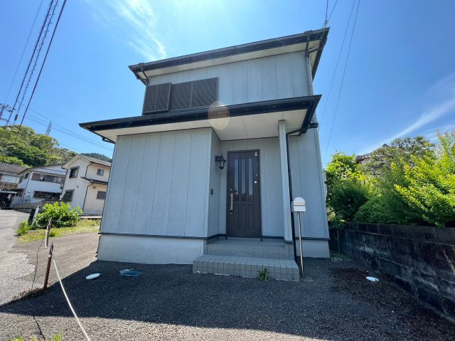 孕西町貸家の外観