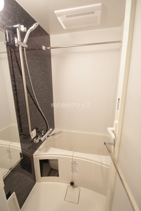 Le'a横濱阪東橋弐番館の浴室